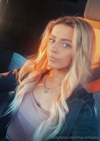 Macie / maciehayes nude photo #4