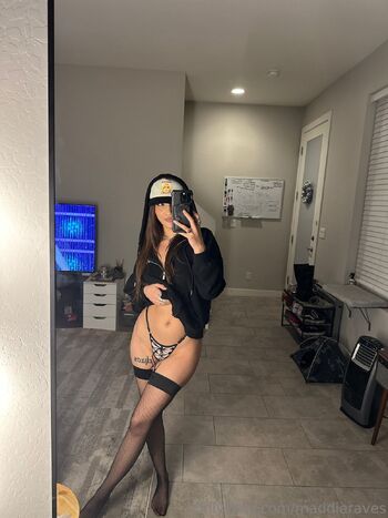 Maddie Rave / maddieraves / madelinemiller1 nude photo #1