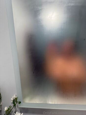 Maddie Rae / maddiexovip nude photo #4