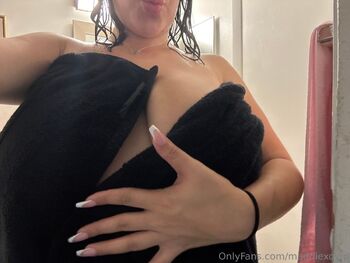 Maddie Rae / maddiexovip nude photo #8