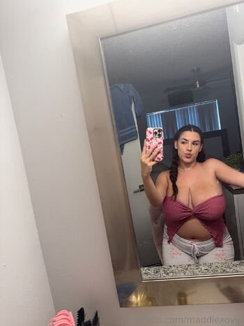 Maddie Rae / maddiexovip nude photo #27