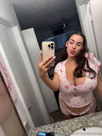 Maddie Rae / maddiexovip nude photo #29