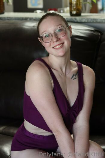 MaddiKitt / maddikitti nude photo #19