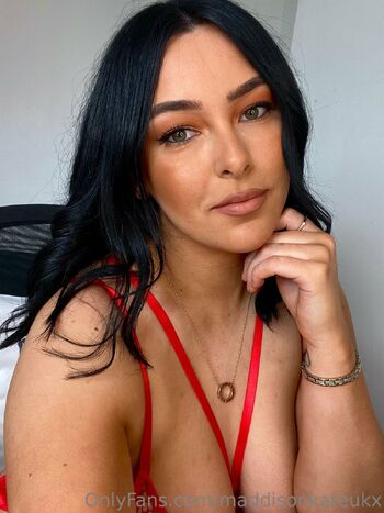 Maddison-Kate / maddisonkateukx nude photo #5