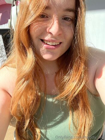 VIDEOCALL EXPERT BEST CUSTOMS SEXTIN / maddy_red nude photo #6