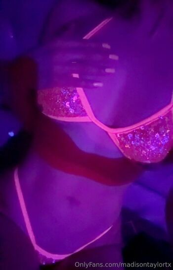 Madison Taylo / madisontaylortx nude photo #2