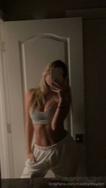 Madisy / madisyntaylorr nude photo #9