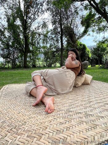 C / madmardy nude photo #33