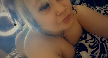 Ma / mae.sweetheart nude photo #10