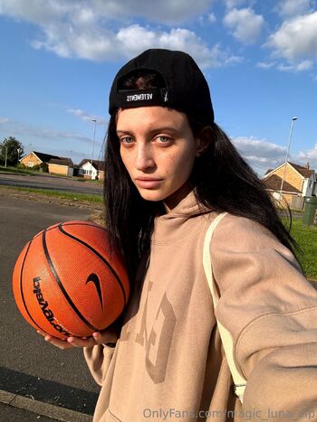 LunaVIP roo / magic_luna_vip nude photo #34