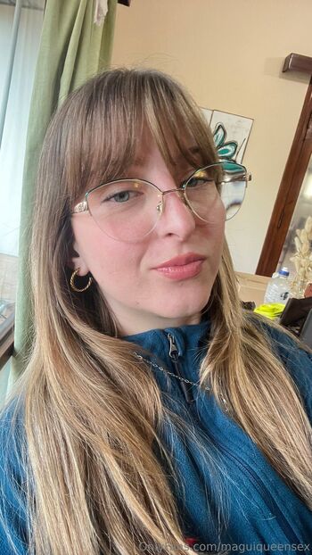 Mags / maguiqueensex nude photo #15