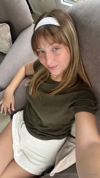 Mags / maguiqueensex nude photo #28