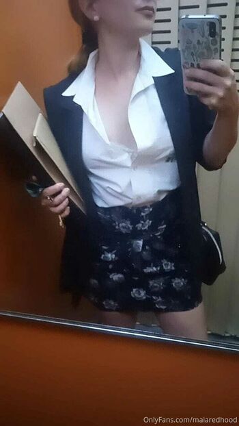 M.I. / maiamaiamaia nude photo #15