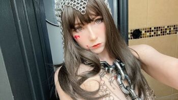 Iyl / maideniyla nude photo #3