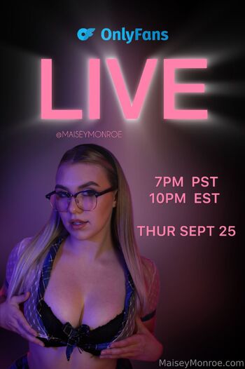 𝓜𝓪𝓲𝓼𝓮 / maiseymonroe nude photo #1