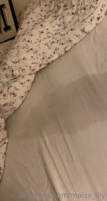 Maisy Lily Free / maisy_lily nude photo #19