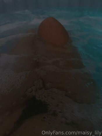 Maisy Lily Free / maisy_lily nude photo #21