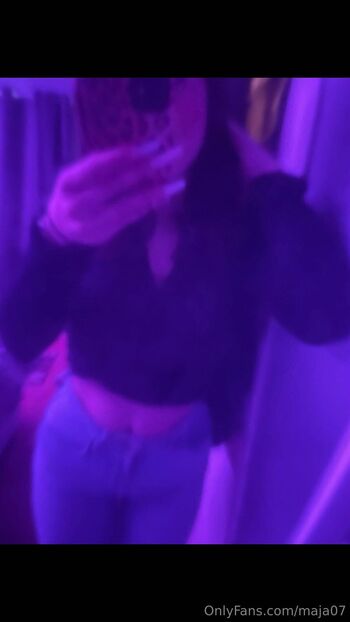 Maj / maja07 nude photo #3