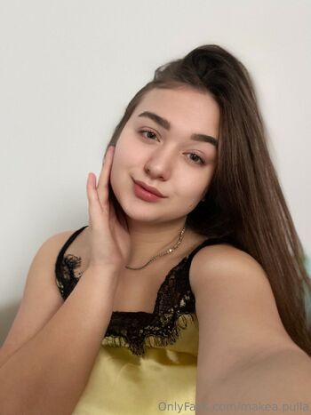 Nelli / makea.pulla nude photo #29