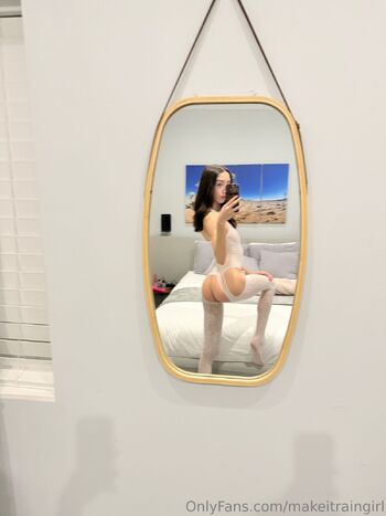 Muñequita ୨୧ / makeitraingirl nude photo #30