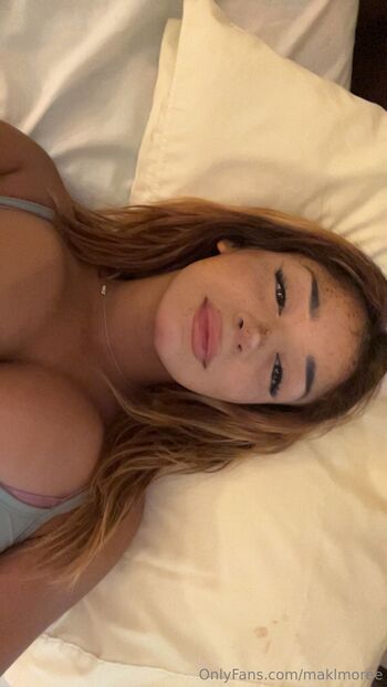 mim / maklmoree nude photo #1