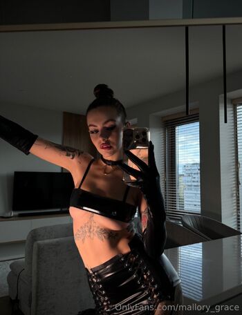 Mallory Grace / mallory_grace / malorcy_grace nude photo #27