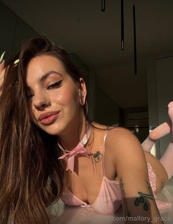Mallory Grace / mallory_grace / malorcy_grace nude photo #29
