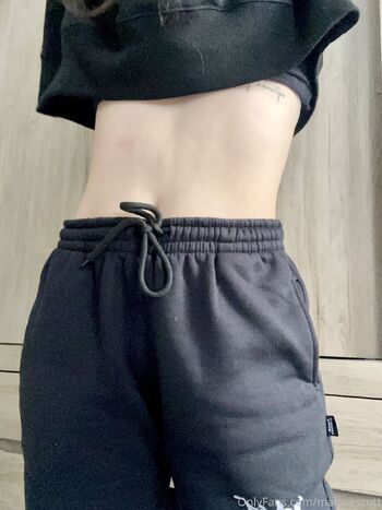 M / malovescott nude photo #13