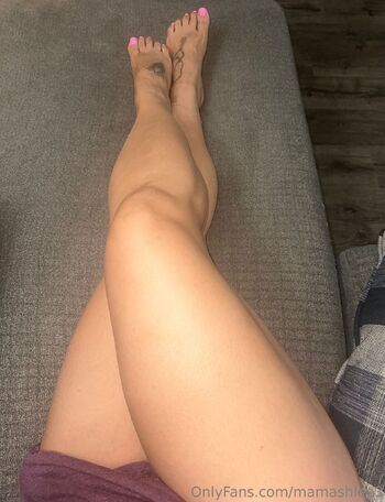 mamashle / mamashlee3 nude photo #2