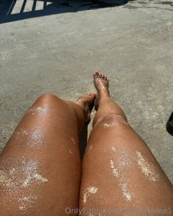 mamashle / mamashlee3 nude photo #17