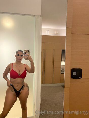 Mami / mamigianyy nude photo #7