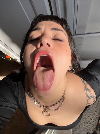 nasty mik / mamimika / heyyyitsmika nude photo #3