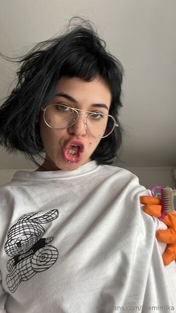 nasty mik / mamimika / heyyyitsmika nude photo #12