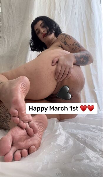 nasty mik / mamimika / heyyyitsmika nude photo #31