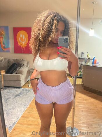 Manifes / manifestbae nude photo #3