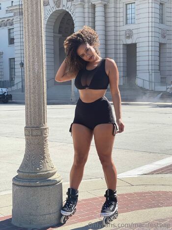 Manifes / manifestbae nude photo #36