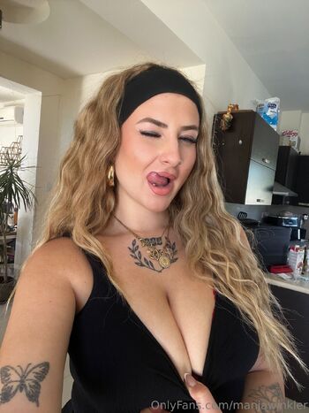 Manja Winkler / manjawinkler nude photo #38