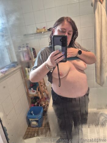 Manza aroura / manza101free / manzab101 / amanda68524352 nude photo #13