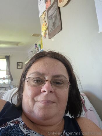 Manza aroura / manza101free / manzab101 / amanda68524352 nude photo #25