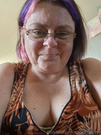 Manza aroura / manza101free / manzab101 / amanda68524352 nude photo #29