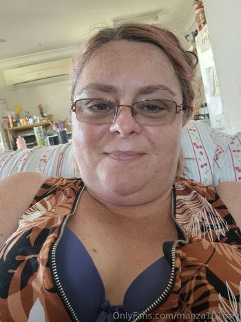 Manza aroura / manza101free / manzab101 / amanda68524352 nude photo #35