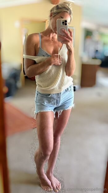 Marg / margospellman nude photo #11