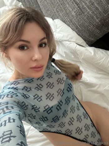 Mari / mariaankkaa nude photo #10