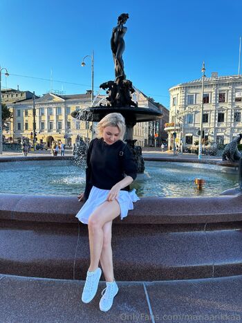 Mari / mariaankkaa nude photo #25