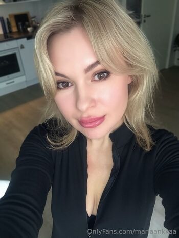 Mari / mariaankkaa nude photo #29