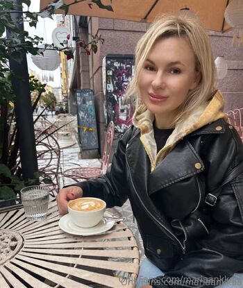 Mari / mariaankkaa nude photo #37
