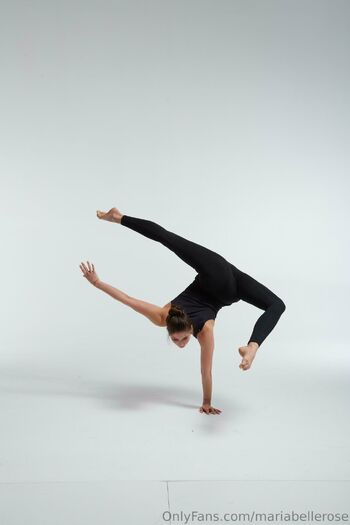 MariaGymnastics Girl / mariabellarose nude photo #17