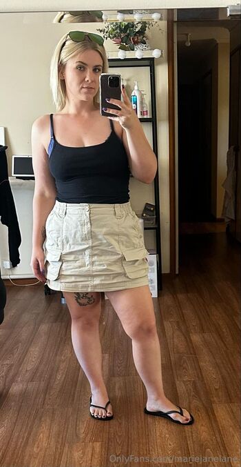 Marie Jan / mariejanelane nude photo #17