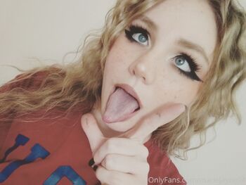 Marie Jayn / mariejayne94 nude photo #16