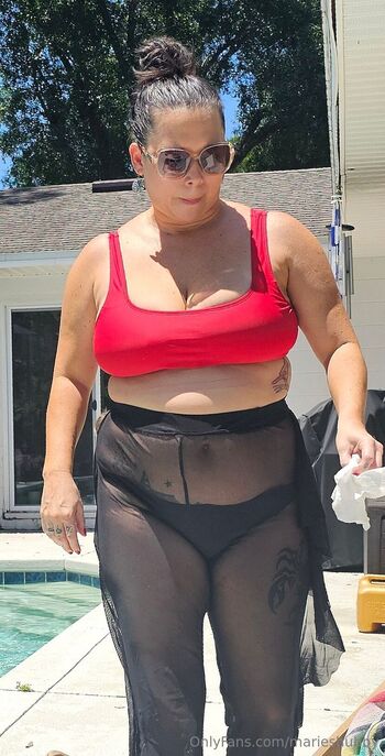 HerBW / marieshubby nude photo #36